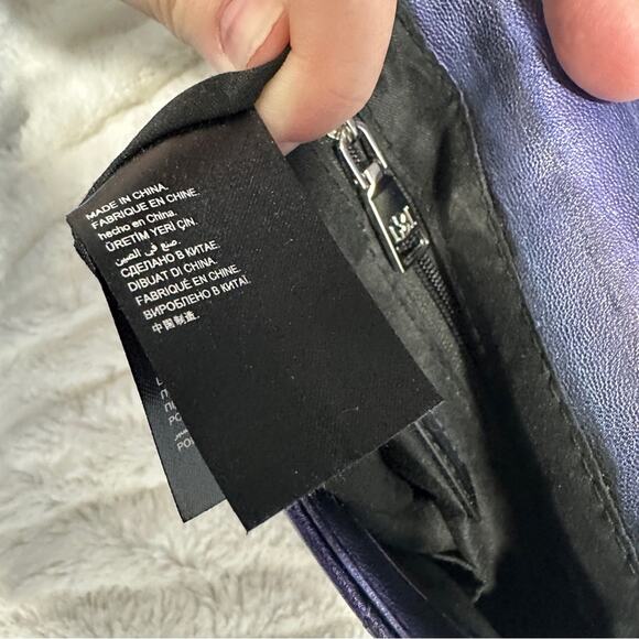 Badgley Mischka Elegant Blue Quilted Handbag With Pearl Handle wedding formal - Picture 12 of 13